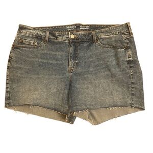 Torrid Perfect 5" Short Vintage Stretch Blue Denim Shorts Frayed Hem Size 20